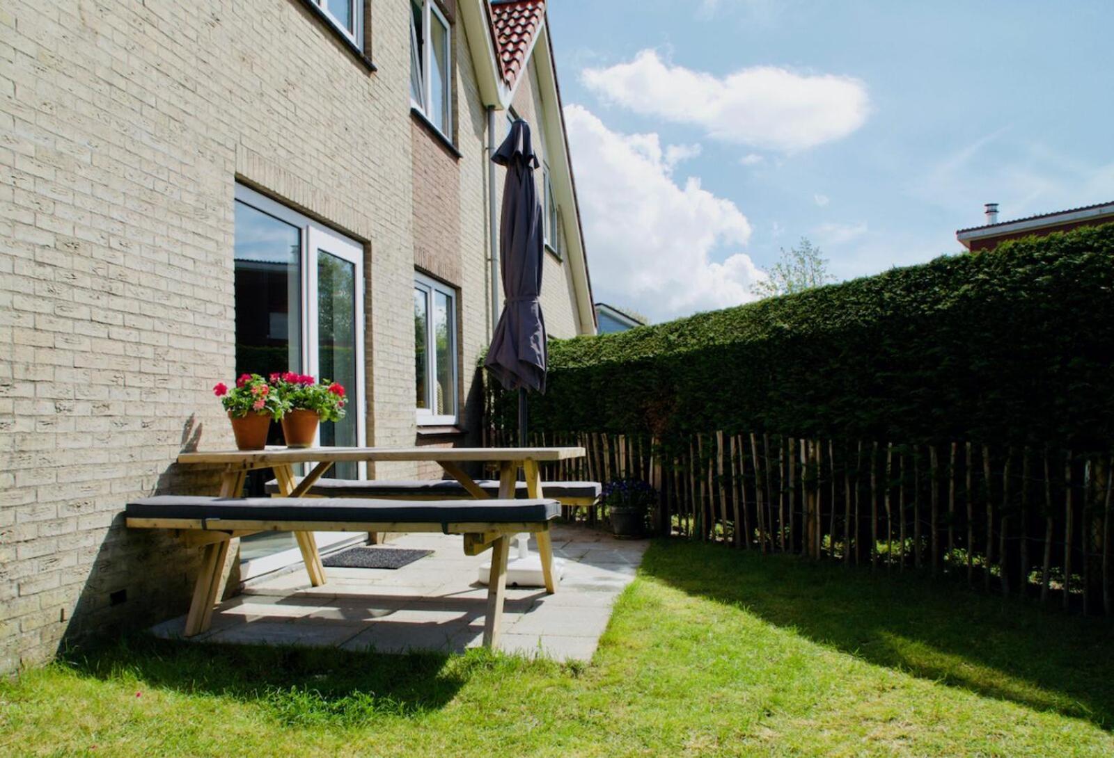 Mosselbank 93 - Noordzeepark Ouddorp, With Private Front And Back Garden Near The Beach - Not For Companies Luaran gambar